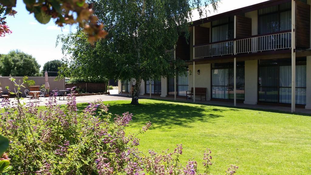 Coonawarra Motor Lodge Penola Exterior photo